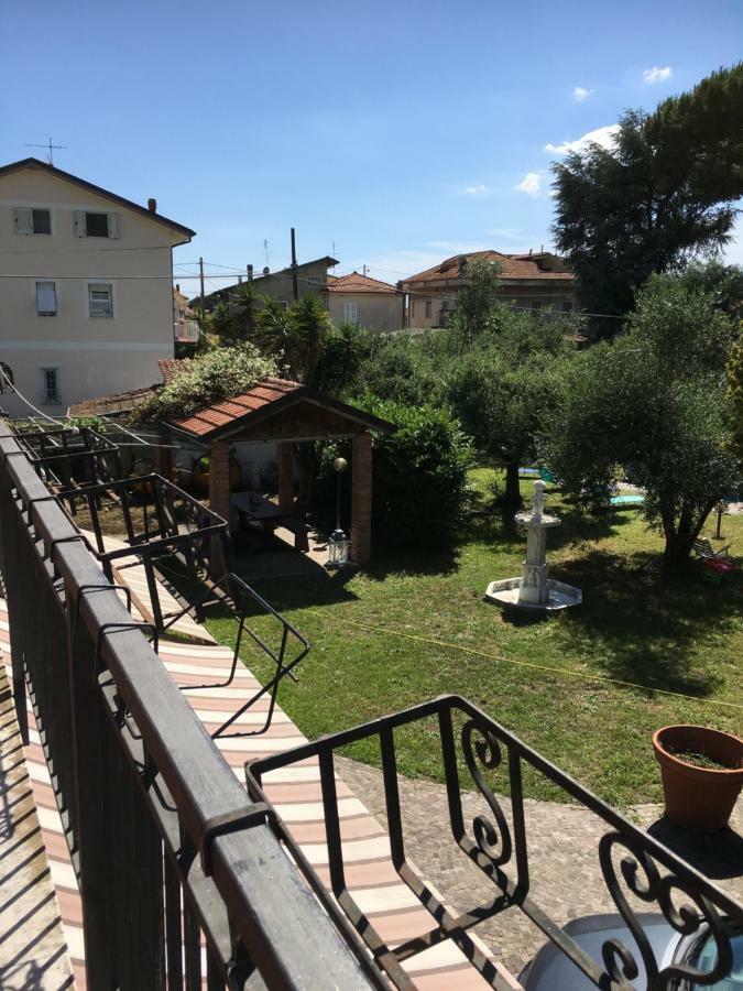 Casa Degli Zii Appartamento Guido Luni Kültér fotó